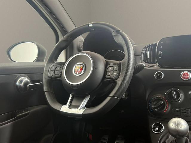 ABARTH 595 usata, con Touch screen
