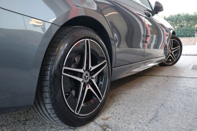 MERCEDES-BENZ C 300 usata 134