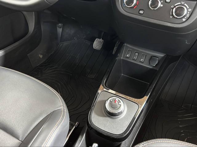 DACIA Spring usata, con Autoradio digitale