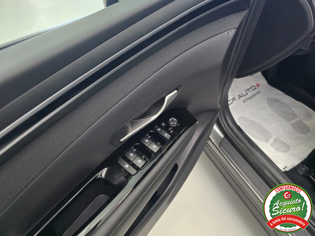 HYUNDAI Tucson usata, con Airbag testa
