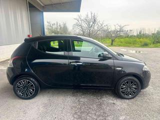 LANCIA Ypsilon usata, con Chiusura centralizzata