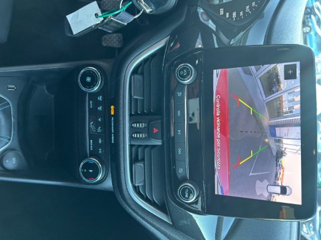FORD Fiesta usata, con Controllo automatico clima