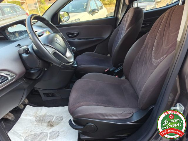 LANCIA Ypsilon usata, con Chiusura centralizzata