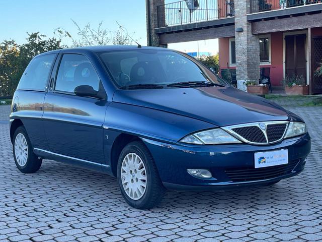 LANCIA Y usata, con Airbag