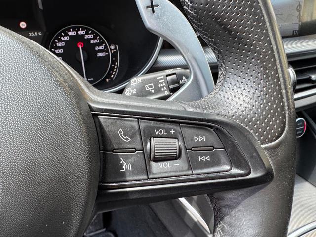 ALFA ROMEO Stelvio usata, con Fari Xenon