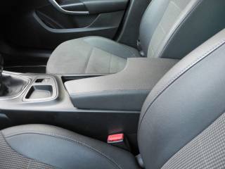 OPEL Insignia usata, con Limitatore di velocità