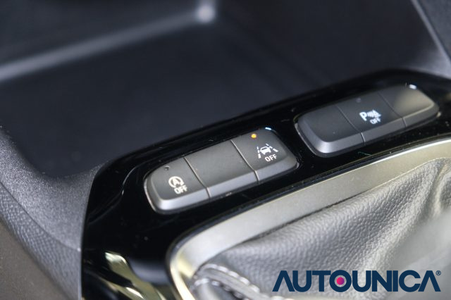 OPEL Corsa usata, con Specchietti laterali elettrici