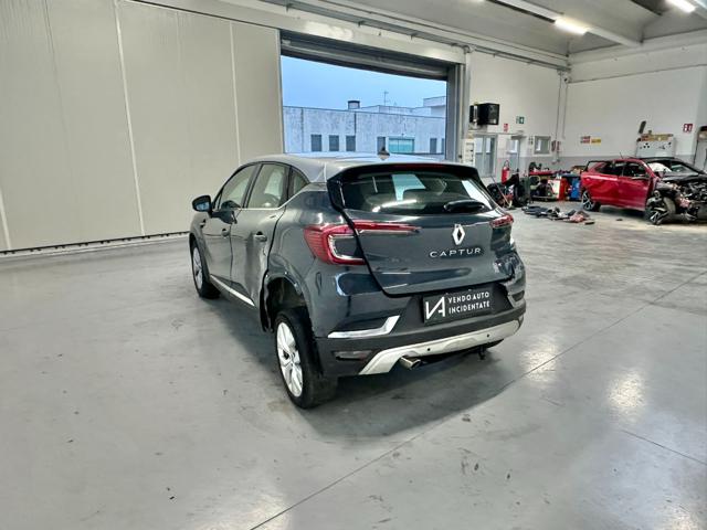RENAULT Captur usata, con Alzacristalli elettrici