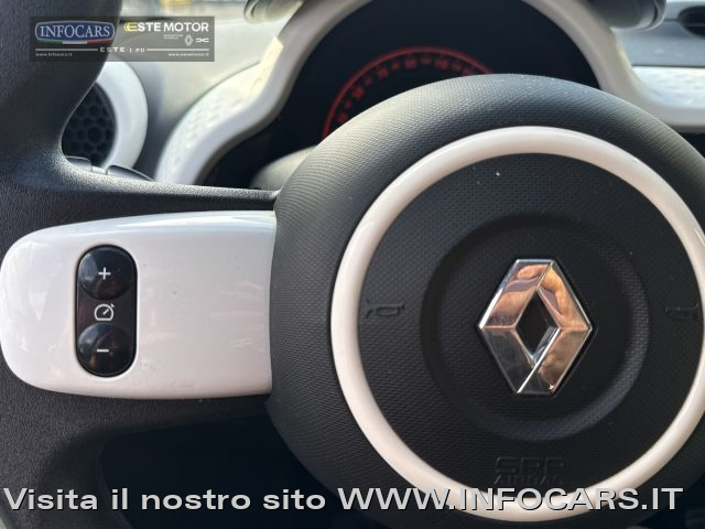 RENAULT Twingo usata, con Touch screen