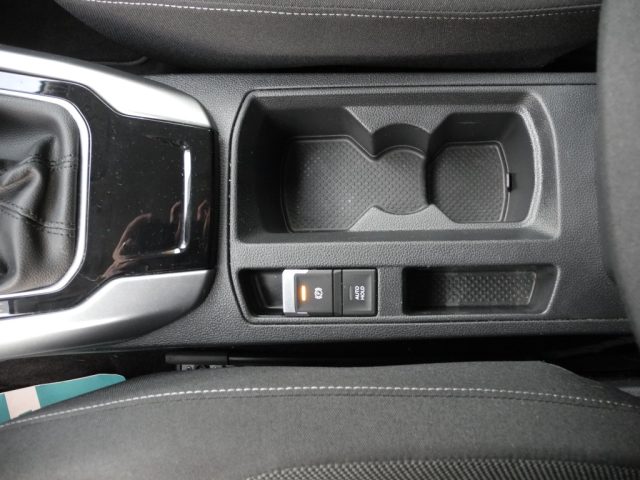 VOLKSWAGEN T-Roc usata, con Sensori di parcheggio anteriori