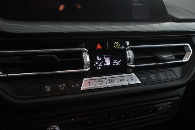BMW 118 usata 17
