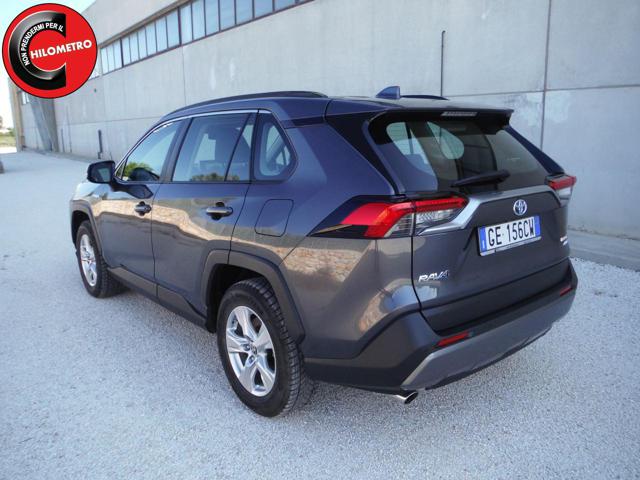 TOYOTA RAV 4 MY23 usata, con Autoradio