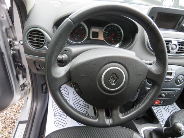 RENAULT Clio usata 22
