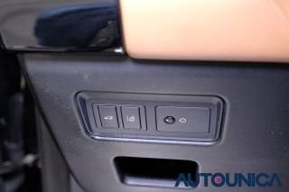 LAND ROVER Discovery usata, con Controllo elettronico della corsia