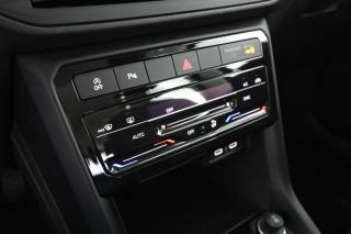 VOLKSWAGEN T-Cross usata 10