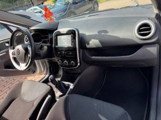 RENAULT Clio usata, con Sistema di navigazione