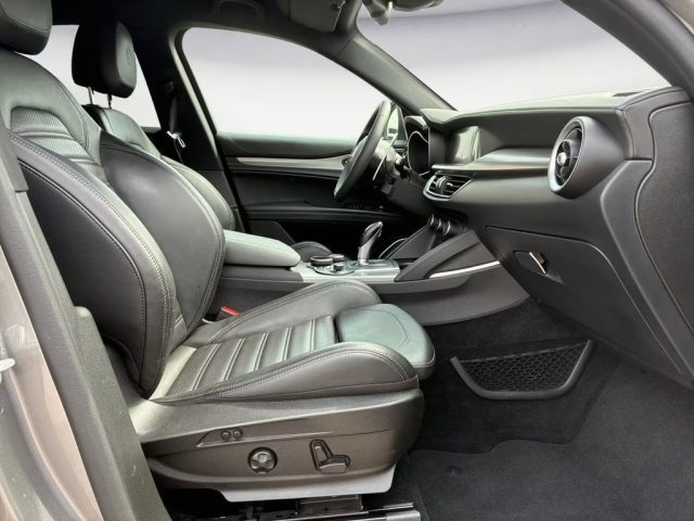 ALFA ROMEO Stelvio usata, con Boardcomputer