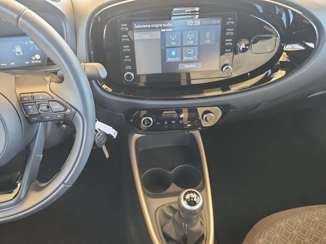 TOYOTA Aygo X usata, con Fendinebbia