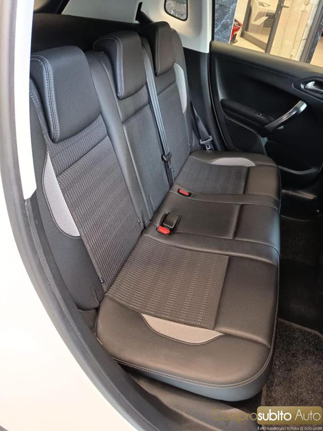 PEUGEOT 2008 usata 27