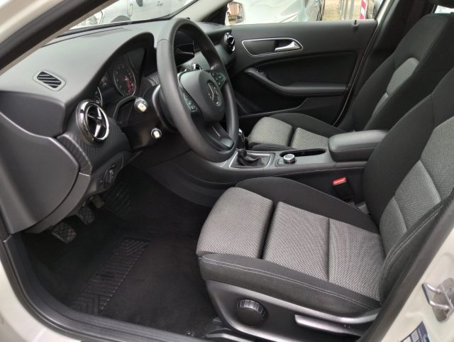 MERCEDES-BENZ GLA 180 usata, con Cruise Control