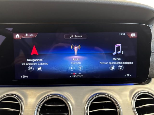 MERCEDES-BENZ E 300 usata, con Leve al volante