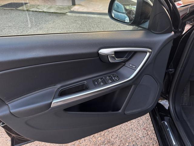 VOLVO V60 usata, con Servosterzo