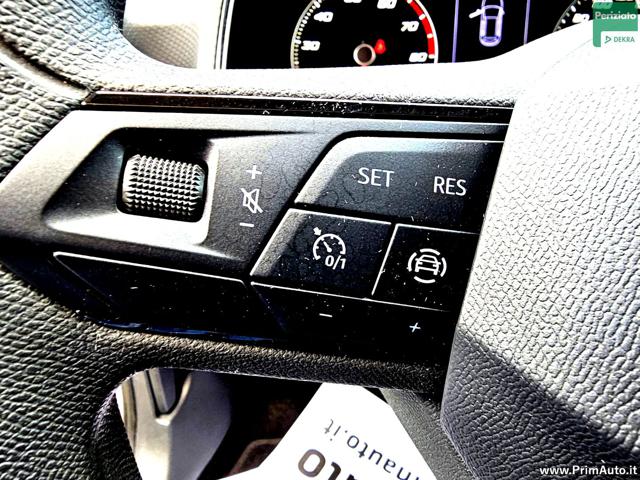 SEAT Arona usata, con USB