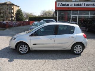 RENAULT Clio usata 64
