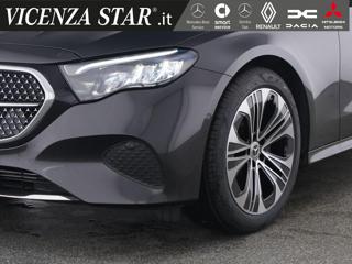 MERCEDES-BENZ E 220 usata, con Airbag Passeggero