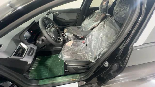 RENAULT Clio usata, con Autoradio