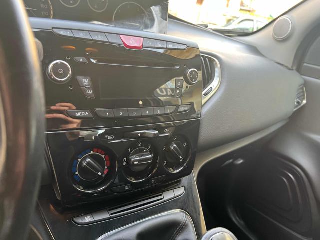 LANCIA Ypsilon usata, con Servosterzo