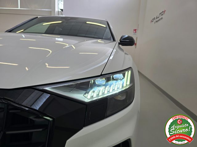 AUDI Q8 usata, con Luci diurne LED