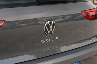 VOLKSWAGEN Golf usata, con Chiamata automatica per emergenze