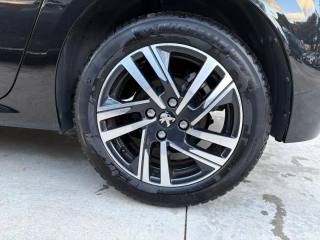PEUGEOT 208 usata, con Servosterzo