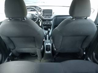 PEUGEOT 208 usata, con Bluetooth