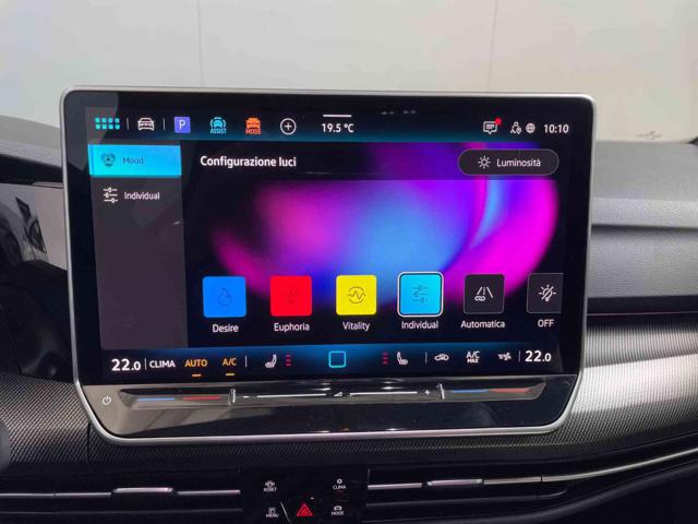 VOLKSWAGEN Golf usata, con Controllo trazione