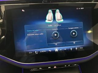 MERCEDES-BENZ E 220 usata, con Regolazione elettrica sedili