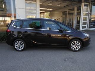 OPEL Zafira Tourer usata, con Airbag laterali