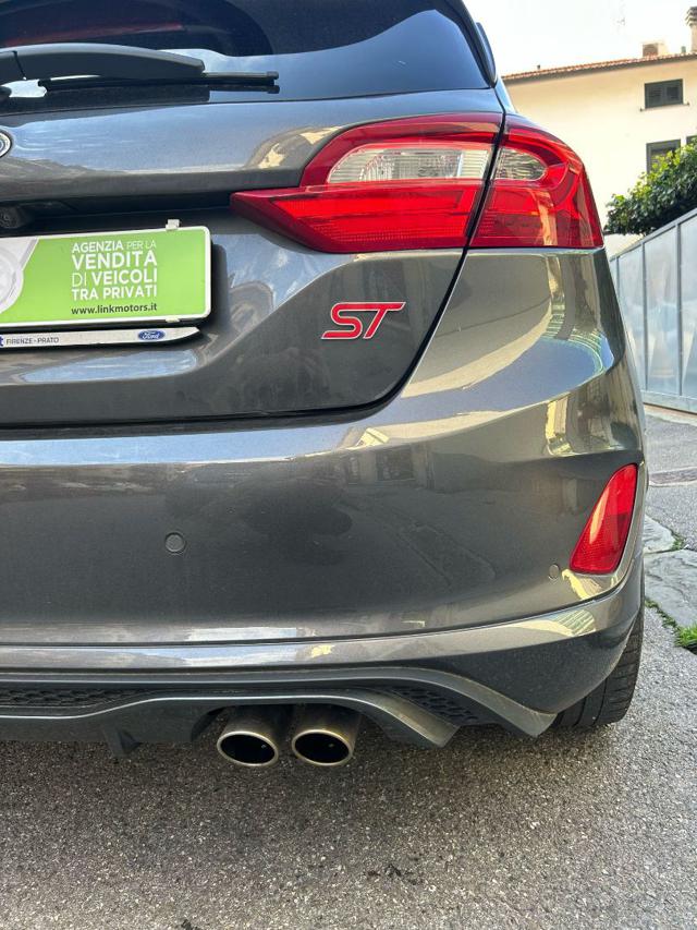 FORD Fiesta usata, con Vetri oscurati
