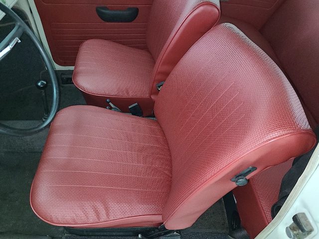 VOLKSWAGEN Maggiolino usata 10