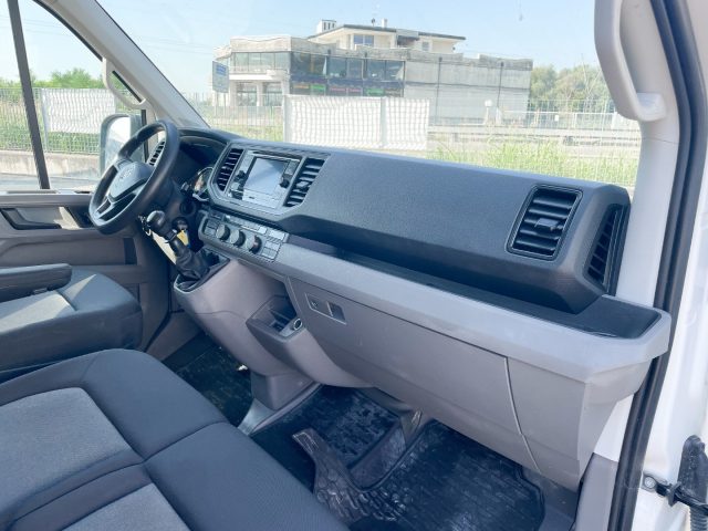 VOLKSWAGEN Crafter usata, con Bluetooth