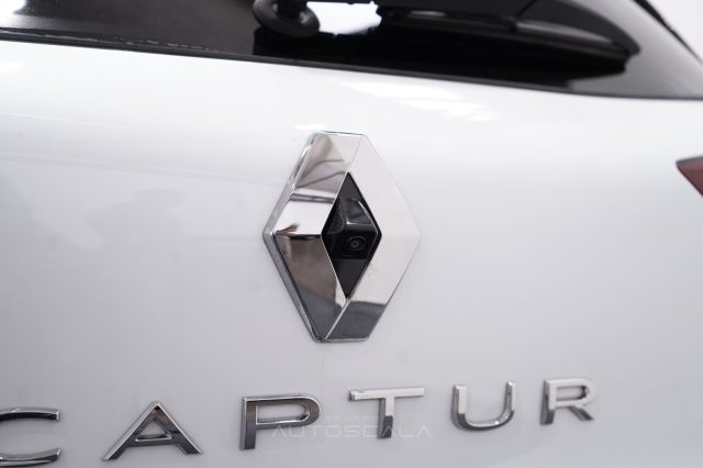 RENAULT Captur usata, con Isofix