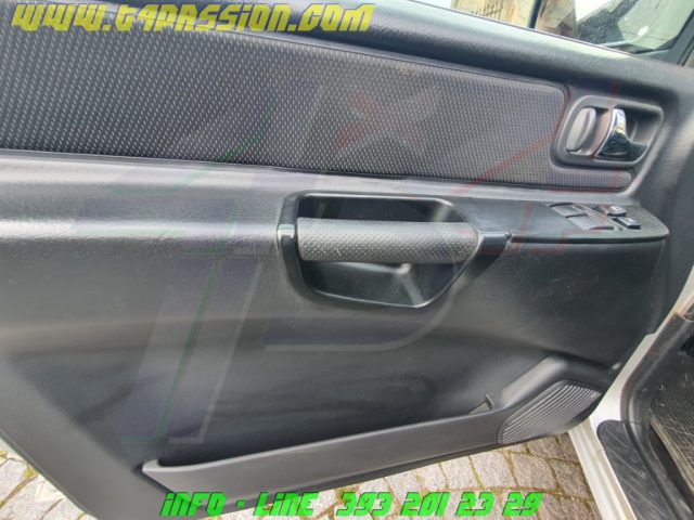 NISSAN Terrano usata, con Sedile posteriore sdoppiato