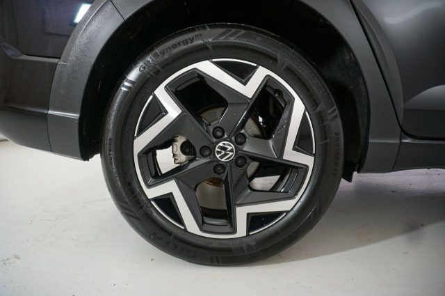 VOLKSWAGEN Taigo usata, con Autoradio