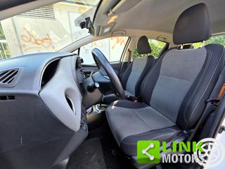 TOYOTA Yaris usata, con Alzacristalli elettrici