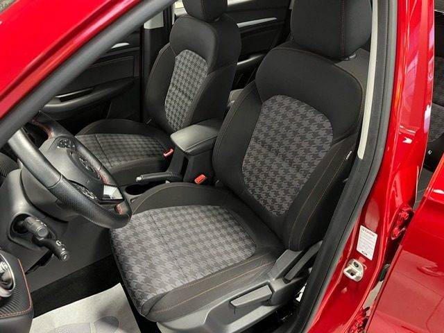 MG ZS usata, con Touch screen