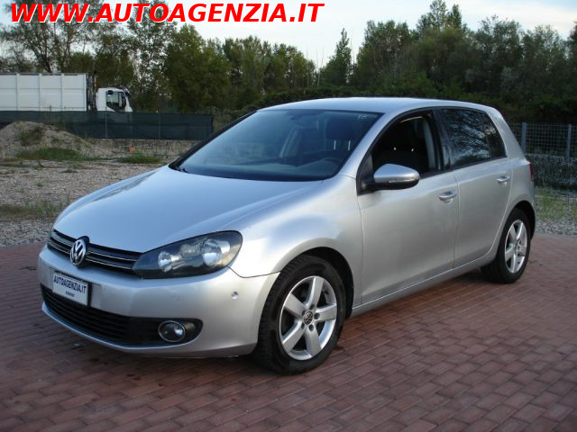 VOLKSWAGEN Golf usata 2