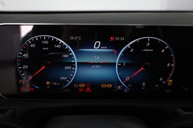 MERCEDES-BENZ A 180 usata 6