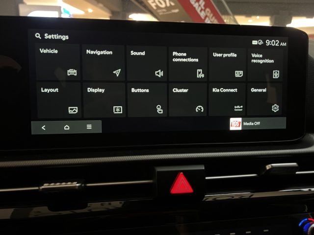 KIA Sportage usata, con Autoradio digitale