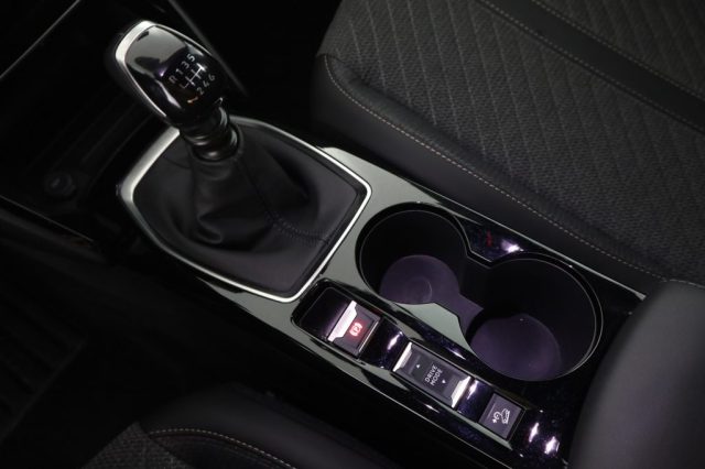 PEUGEOT 2008 usata 13